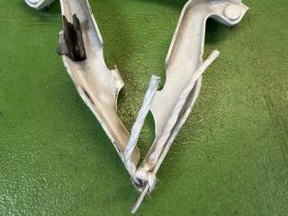 Петля капота TOYOTA CALDINA ST246 3S-GTE 53420-20300 53410-20310, 070 2 ракурс