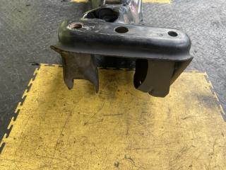 Балка подвески передняя SUBARU IMPREZA WRX GC8 EJ20K 41021AC240 2 ракурс