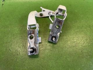 Петля 5-двери NISSAN KICKS P15 HR12-DE 90400-5RB0A 90401-5RB0A 1 ракурс