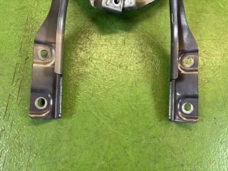 Петля капота SUZUKI SWIFT ZC33S K14C ZNC 2 ракурс