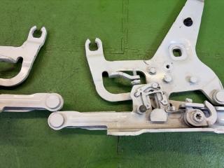 Петля капота BMW X5 F15 N55B30 41007381781, 41007381782 4 ракурс