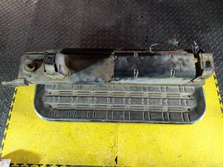 Подножка левая задняя MITSUBISHI DELICA PD6W 6G72 MR271073, MR365071 1 ракурс