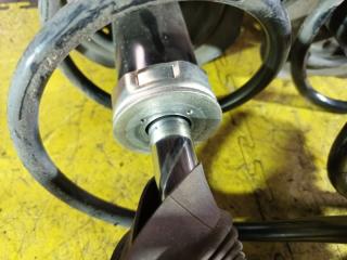 Стойка подвески передняя TOYOTA RAIZE A200A 1KR-VET 48520-B9400 48510-B9400 4 ракурс