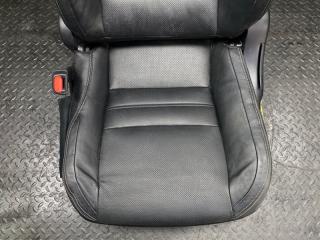 Сиденья комплект переднее LEXUS IS300H AVE30 2AR-FSE 5 ракурс