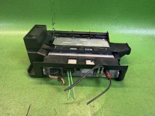 Усилитель звука VOLKSWAGEN GOLF AUCJSF CJSB 8V0919129B 3 ракурс