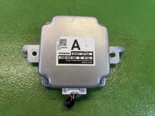 Электронный блок NISSAN JUKE YF15 HR15-DE 284E7-3PT0A 1 ракурс
