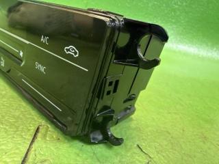 Блок климат-контроля VOLKSWAGEN T-CROSS C1DKR DKRF 2GN907044 3 ракурс Блок климат-контроля VOLKSWAGEN T-CROSS C1DKR DKRF 2GN907044 3 ракурс