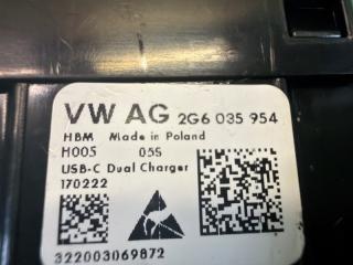 Вход usb VOLKSWAGEN T-CROSS C1DKR DKRF 2G6035954 3 ракурс Вход usb VOLKSWAGEN T-CROSS C1DKR DKRF 2G6035954 3 ракурс