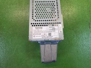 Усилитель звука LEXUS IS300H AVE30 2AR-FSE 86280-53190 3 ракурс