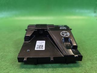 Камера переднего вида передняя LEXUS IS300H AVE30 2AR-FSE 86468-53010 3 ракурс