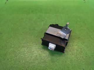 Электронный блок LEXUS IS300H AVE30 2AR-FSE 86572-53010 4 ракурс