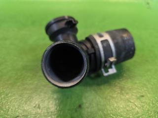 Горловина радиатора LEXUS IS300H AVE30 2AR-FSE 16577-36020, 1657736020 4 ракурс