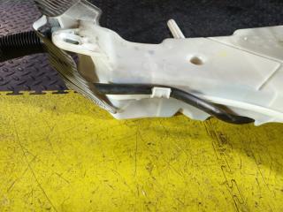 Бачок стеклоомывателя BMW X5 F15 N55B30 61667304068 4 ракурс