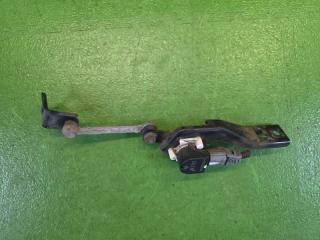 Датчик уровня кузова задний HONDA VEZEL RU3 LEB 33146-T5A-J01 2 ракурс