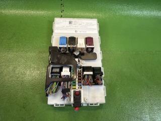 Блок предохранителей BMW X5 F15 N55B30 116RI-001097 1 ракурс