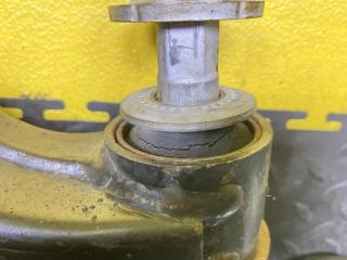 Рычаг левый передний TOYOTA FJ CRUISER GSJ15 1GR-FE 48069-60040 4 ракурс Рычаг левый передний TOYOTA FJ CRUISER GSJ15 1GR-FE 48069-60040 4 ракурс