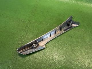 Накладка на стоп левая задняя TOYOTA CROWN GRS214 2GR-FSE W1129 5 ракурс