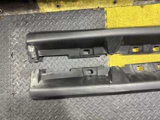 Порог TOYOTA RAIZE A200A 1KR-VET 76901-B1010 76902-B1010 2 ракурс Порог TOYOTA RAIZE A200A 1KR-VET 76901-B1010 76902-B1010 2 ракурс