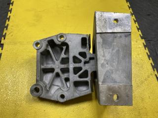Подушка левая передняя NISSAN SERENA HFC27 HR12-DE 11220-5TL1A 5 ракурс Подушка левая передняя NISSAN SERENA HFC27 HR12-DE 11220-5TL1A 5 ракурс