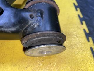Рычаг левый передний LEXUS IS300H AVE30 2AR-FSE 48640-53050 2 ракурс