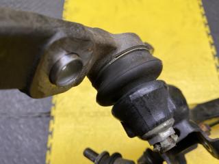 Рычаг правый передний LEXUS IS300H AVE30 2AR-FSE 48620-53050 3 ракурс