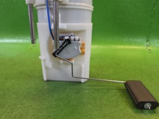 Топливный насос BMW X5 F15 N55B30 16117207600, 7207597 2 ракурс