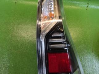 Стоп-сигнал правый задний NISSAN SERENA HFC27 HR12-DE 220-23766 5 ракурс