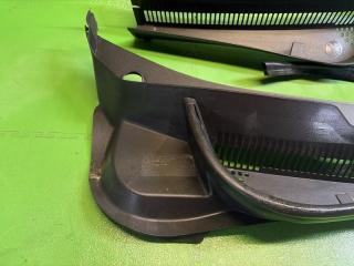 Жабо VOLKSWAGEN T-CROSS C1DKR DKRF 2GN819403, 2GN819404 2 ракурс Жабо VOLKSWAGEN T-CROSS C1DKR DKRF 2GN819403, 2GN819404 2 ракурс