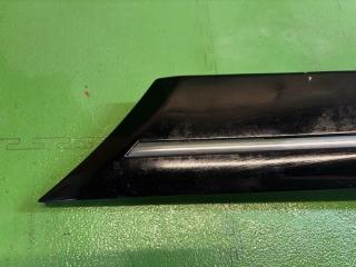 Молдинг на крыло правый задний TOYOTA LAND CRUISER HDJ101 1HD-FTE 75605-60050 2 ракурс