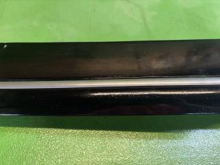 Молдинг на крыло правый задний TOYOTA LAND CRUISER HDJ101 1HD-FTE 75605-60050 3 ракурс