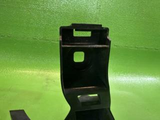 Крепление бампера правое заднее VOLKSWAGEN GOLF AUCJSF CJSB 5G9807394 4 ракурс