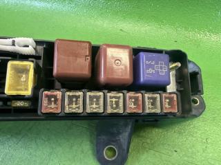 Блок предохранителей TOYOTA CELSIOR UCF30 3UZ-FE 82620-50070, 82622-50010 5 ракурс