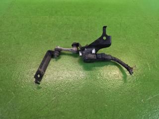 Датчик уровня кузова задний TOYOTA ESQUIRE ZWR80 2ZR-FXE 89407-28020 1 ракурс Датчик уровня кузова задний TOYOTA ESQUIRE ZWR80 2ZR-FXE 89407-28020 1 ракурс