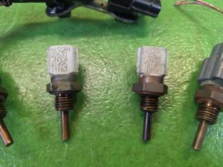 Датчик температуры NISSAN AD VY11 QG13-DE 22630 JN00A 3 ракурс