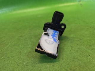 Датчик подачи воздуха TOYOTA YARIS CROSS MXPB10 M15A-FKS 22204-24010, AFH70M-132 5 ракурс