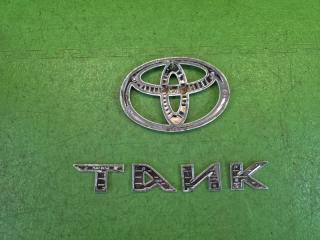Эмблема задняя TOYOTA TANK M900A 1KR-FE 75442-B1240 5 ракурс Эмблема задняя TOYOTA TANK M900A 1KR-FE 75442-B1240 5 ракурс