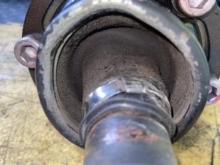 Кардан NISSAN STAGEA NM35 VQ25-DET 37300-AQ300 5 ракурс Кардан NISSAN STAGEA NM35 VQ25-DET 37300-AQ300 5 ракурс