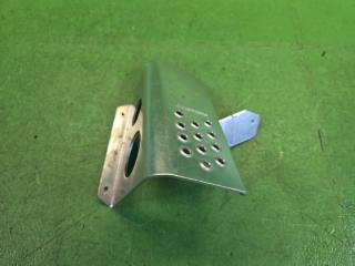 Подножка SUZUKI SWIFT HT81S M15A 3 ракурс