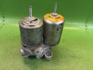 Блок abs TOYOTA AQUA NHP10 1NZ-FXE 4707052020 1 ракурс