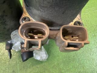 Блок abs TOYOTA AQUA NHP10 1NZ-FXE 4707052020 5 ракурс