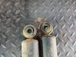 Амортизатор задний TOYOTA PASSO KGC15 1KR-FE 48531-B1020 5 ракурс