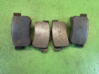 Тормозные колодки задние HONDA STREAM RN3 K20A 06435-S0K-J00 4 ракурс