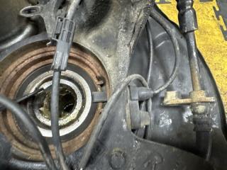 Ступица правая передняя TOYOTA VITZ NSP135 1NR-FE 43211-52050 43502-52030, 43512-52120 3 ракурс