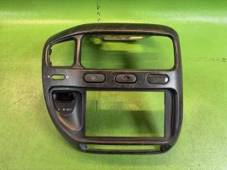 Консоль магнитофона MITSUBISHI DELICA PD6W 6G72 MR642811 1 ракурс
