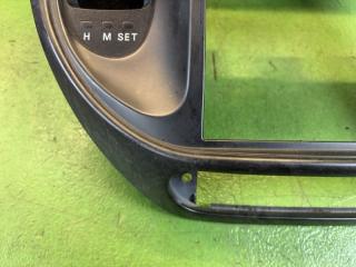 Консоль магнитофона MITSUBISHI DELICA PD6W 6G72 MR642811 2 ракурс