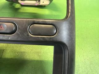 Консоль магнитофона MITSUBISHI DELICA PD6W 6G72 MR642811 4 ракурс