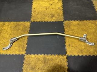 Распорка передняя SUBARU LEGACY BP5 EJ20X 1 ракурс