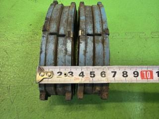 Тормозные колодки передние MITSUBISHI PAJERO IO H77W 4G94 MN102615 2 ракурс Тормозные колодки передние MITSUBISHI PAJERO IO H77W 4G94 MN102615 2 ракурс