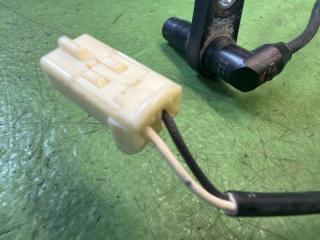 Датчик abs правый задний TOYOTA ESTIMA ACR55 2AZ-FE 89545-28180 2 ракурс