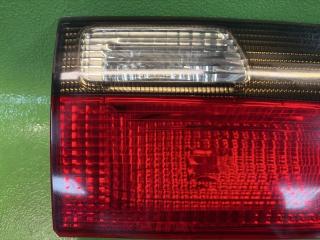 Вставка между стопов левая задняя TOYOTA ESTIMA TCR20W 2TZ-FZE 28-122 2 ракурс